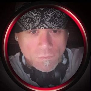 Meet your Posher, Chad